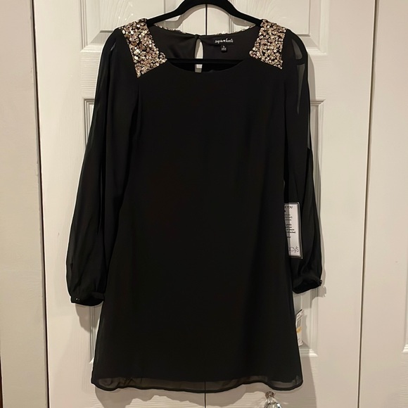 NWT. Sequin Hearts Black Dress w/ open arms and sequin on shoulders. Size Small. - Picture 1 of 6